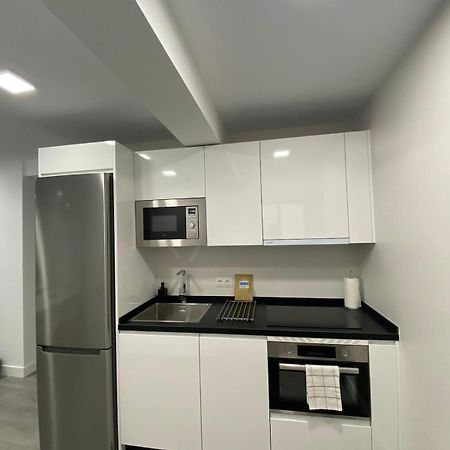Apartamento Centrico En Malaga Junto Al Puerto Bagian luar foto
